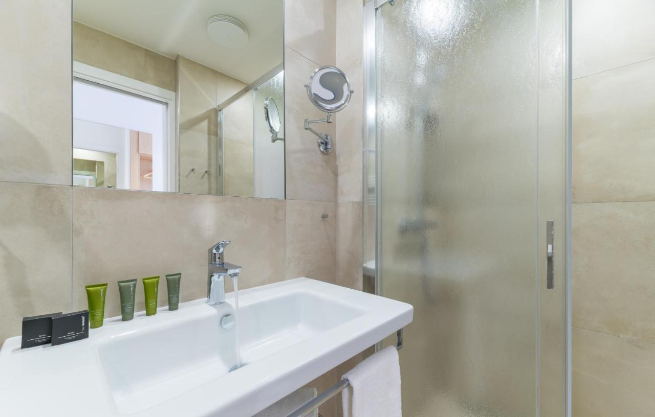 Wellness Hotel Iris بافلوف المظهر الخارجي الصورة